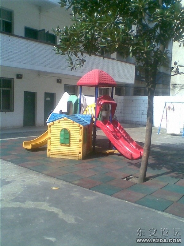 儿童的游乐场所.jpg