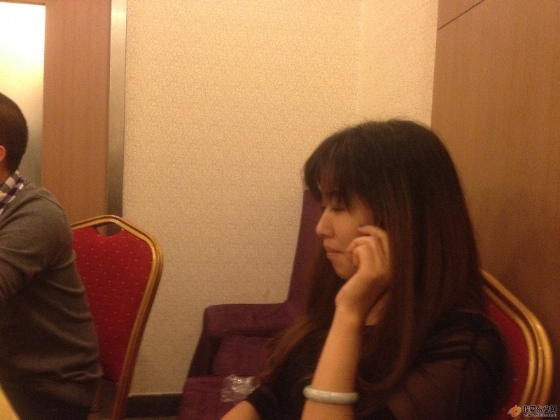 15美女毛毛蟲 .jpg