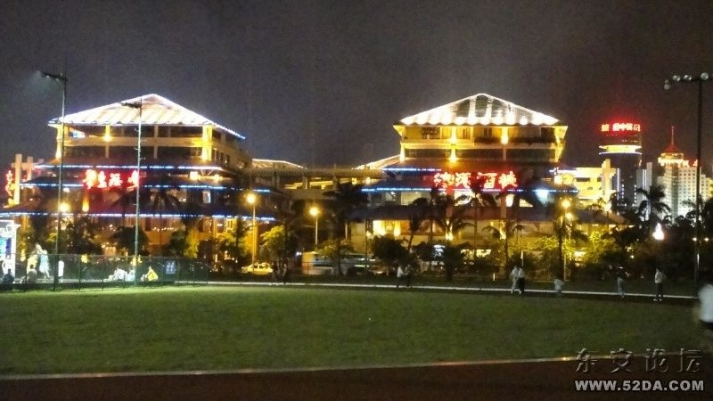 海港酒店夜景